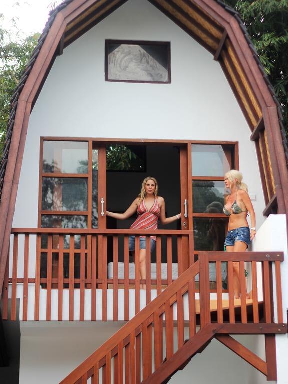 Mojo Resort Canggu Exterior photo