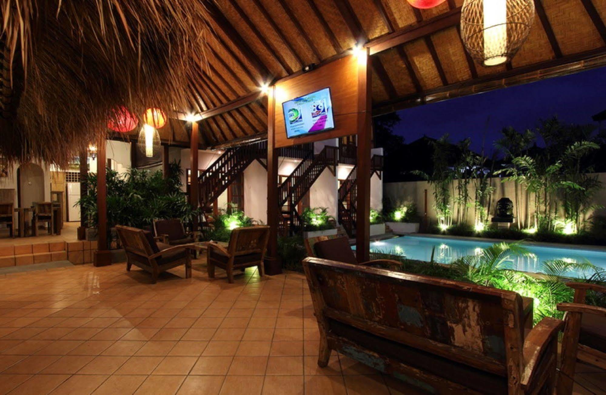 Mojo Resort Canggu Exterior photo