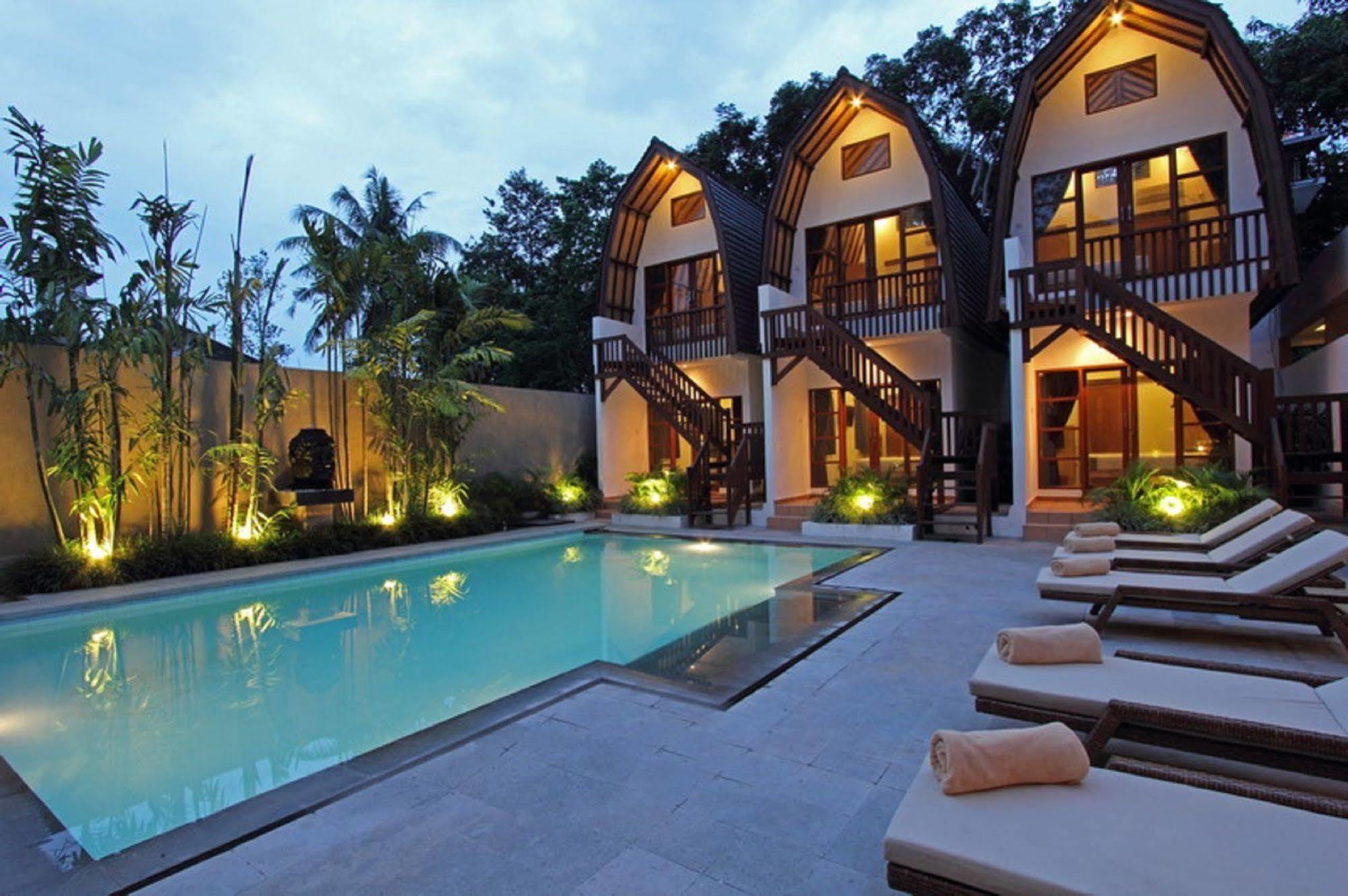 Mojo Resort Canggu Exterior photo